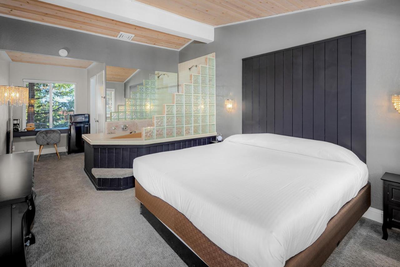 The Inn At Boatworks, Lake Tahoe Tahoe City Exterior foto